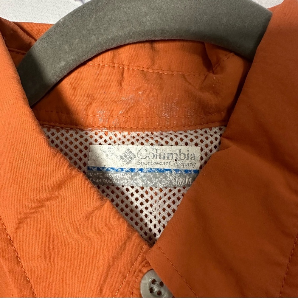 Columbia Men's Vibrant Orange Casual Shirt - Picture 4 of 4